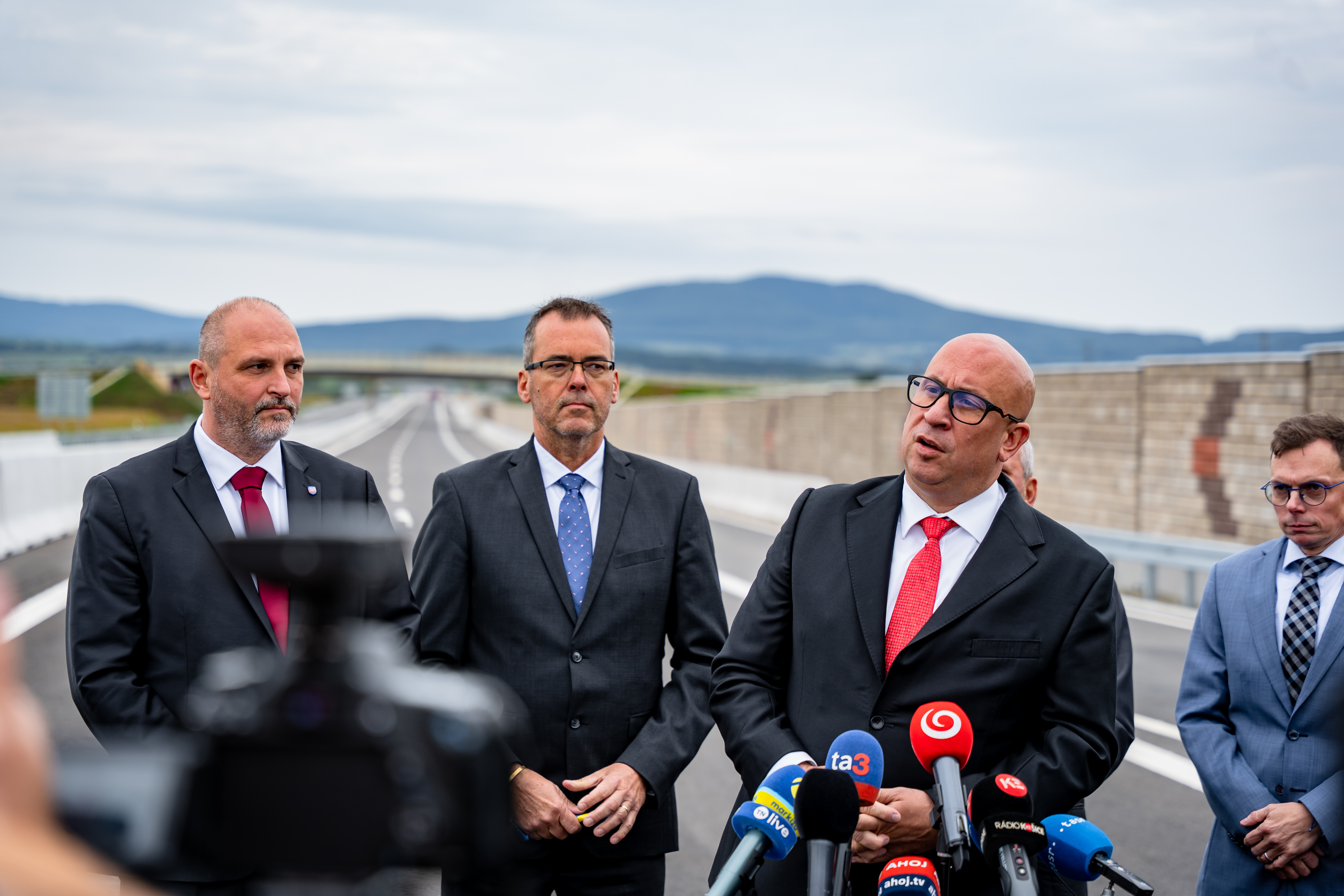 Slavnostne otvorenia useku rychlostnej cesty R2 Kosice, Saca  Kosicke Olsany II. usek -56